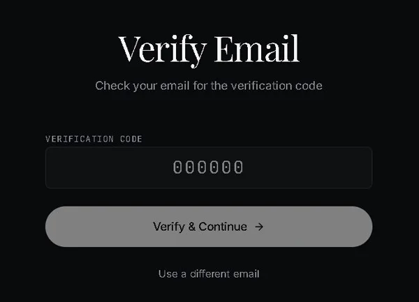 verificarea adresei de e-mail la înscrierea pe Contracted AI